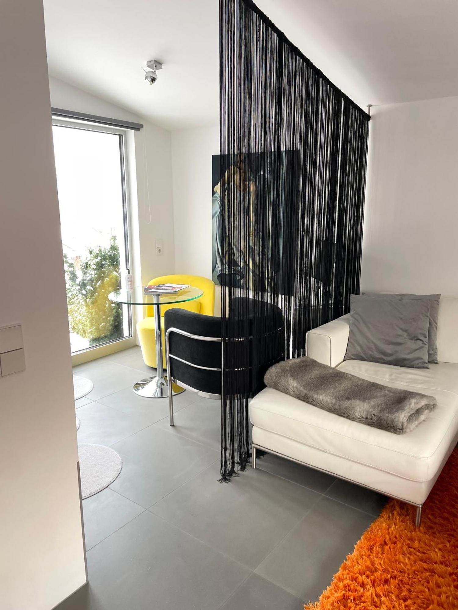 Modernes Studio Auf Der Sonnenterrasse Μπάντεν-Μπάντεν Εξωτερικό φωτογραφία