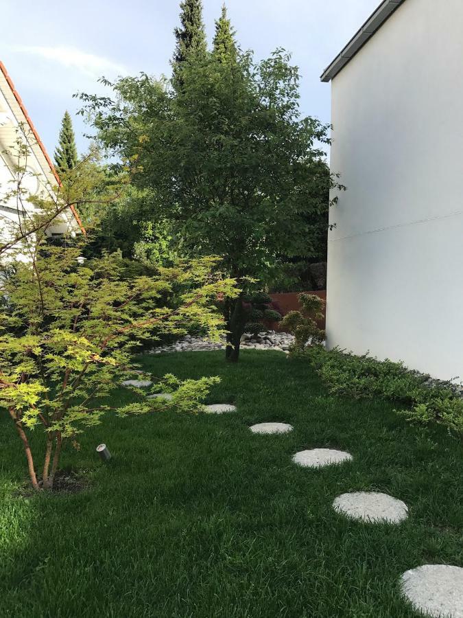 Modernes Studio Auf Der Sonnenterrasse Μπάντεν-Μπάντεν Εξωτερικό φωτογραφία
